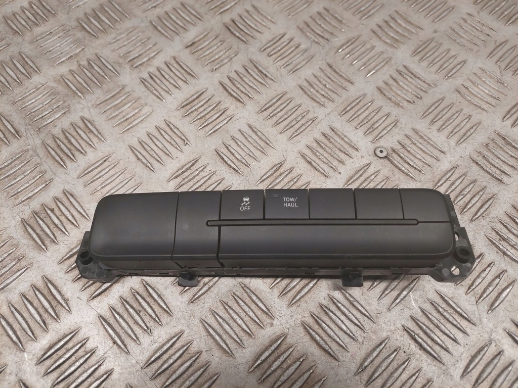 фото №1, Dodge ram 1500 iv 09- переключатель буксировочный usa фаркоп p68247620aa