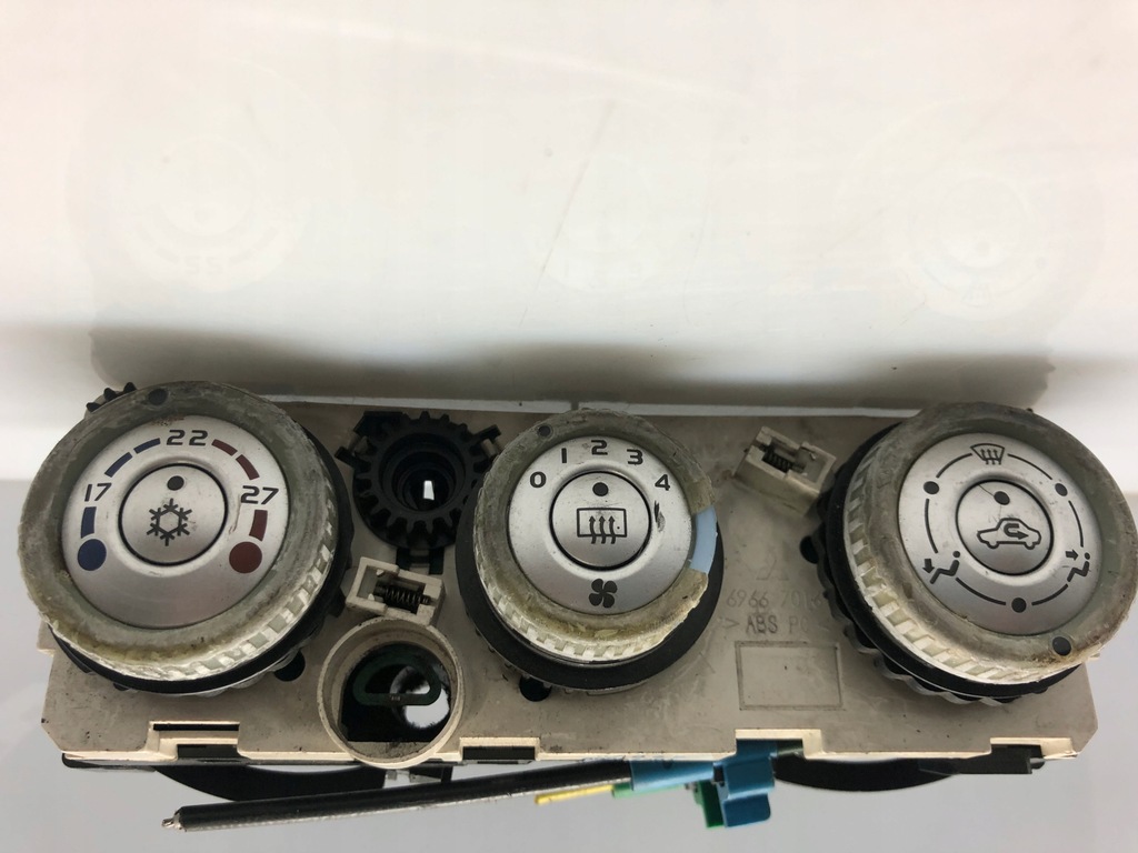 фото №1, Панель кондиціонера mitsubishi 69667301