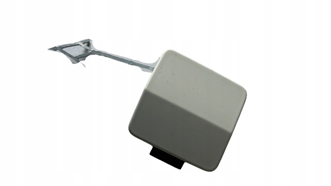 фото №1, Skoda scala 19- заглушка бампера фаркоп задняя