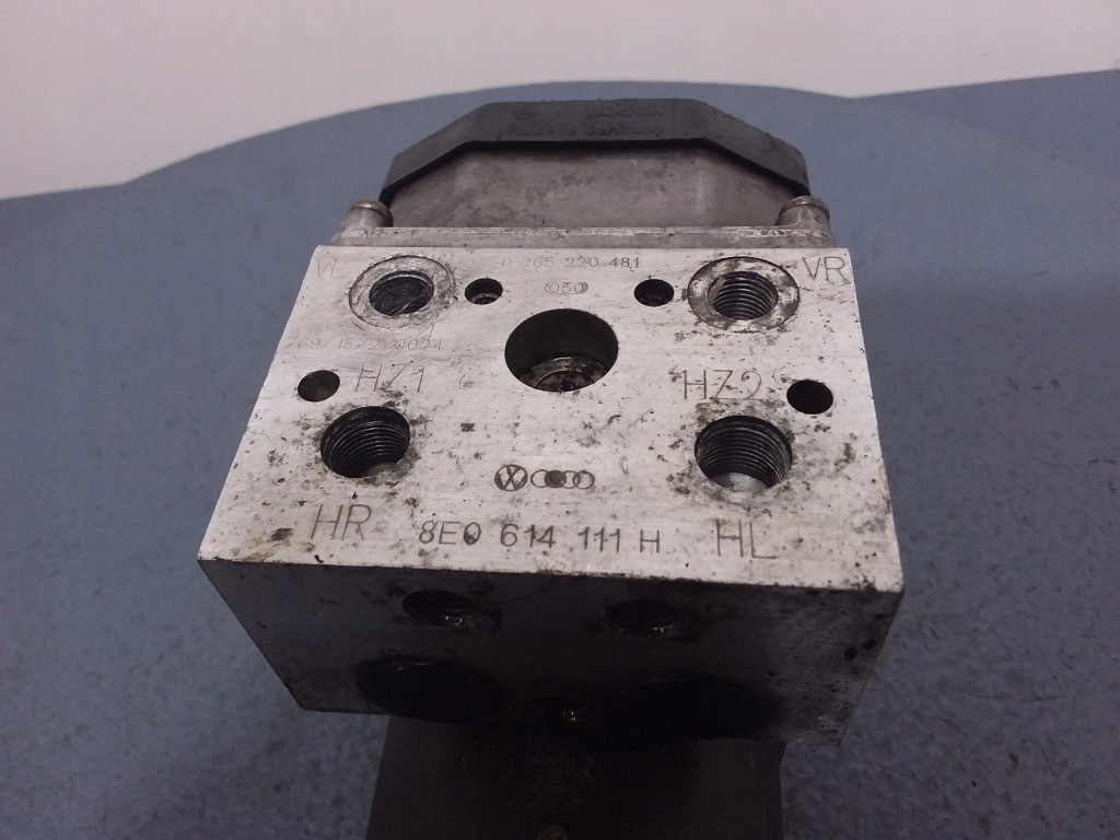 Audi a6 c5 насос abs esp 8e0614111h 0265220481 Недорого