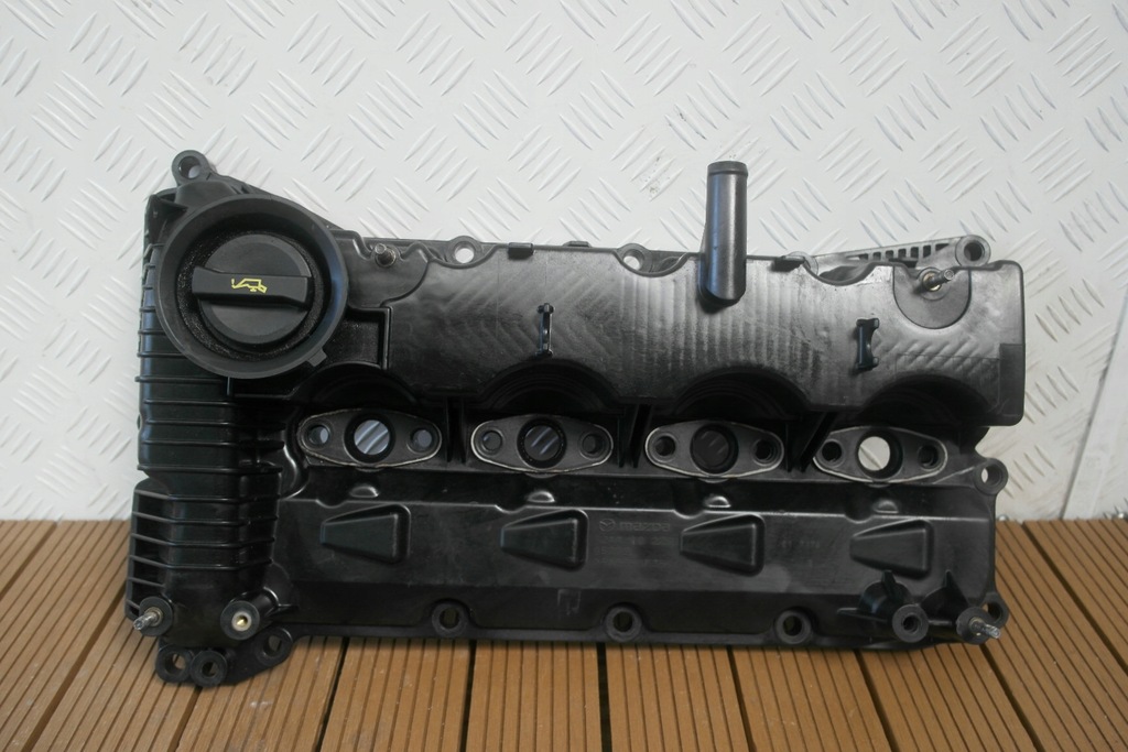 фото №1, Mazda 3 bl 6 gh 08-13 2.2 mzr-cd r2aa кришка клапанів r2aa10220 оригінальний номер