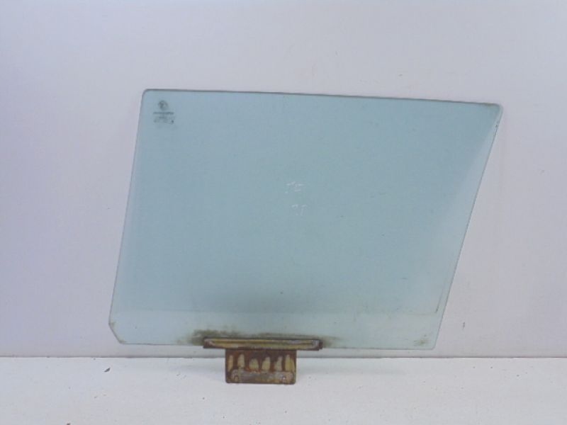 фото №1, Alfa romeo 75 89r скло двері задня права