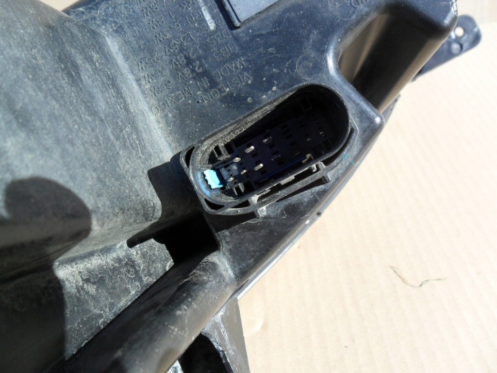 Tesla s 2013 фара передняя правый  ксенон led Киев