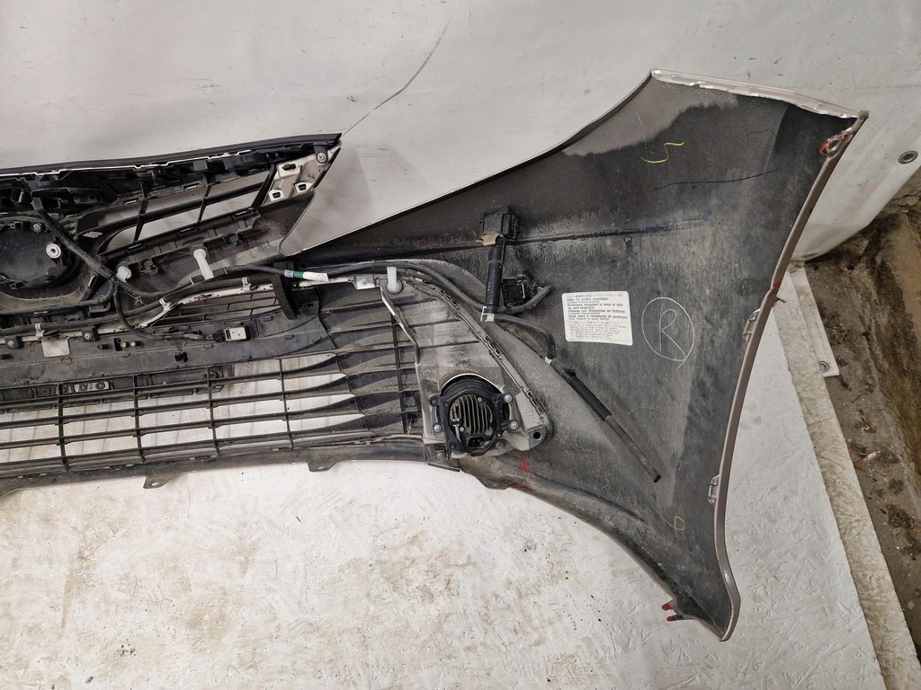 фото №11, Toyota camry viii бампер передний перед 52119- kompletny pdc омыватель