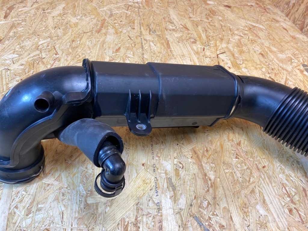 фото №7, Труба шланг wąż резонатор повітря bmw 1 f40 f44 8675263