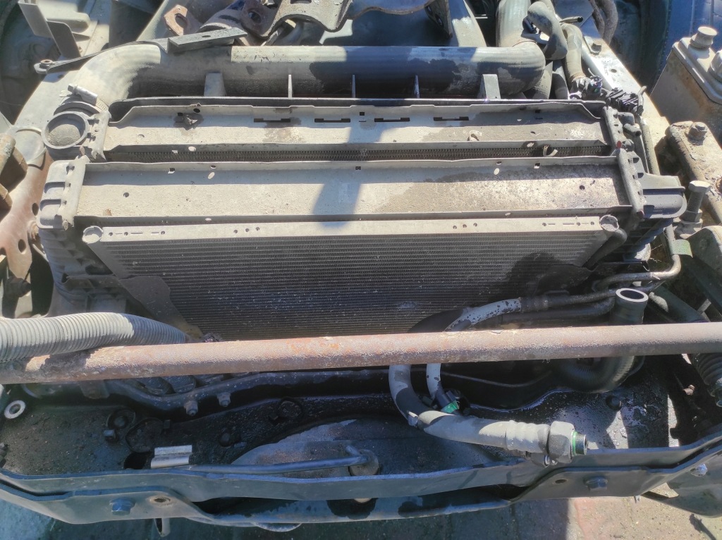 фото №1, Mercedes-benz atego 1218 2004r радиатор комплект