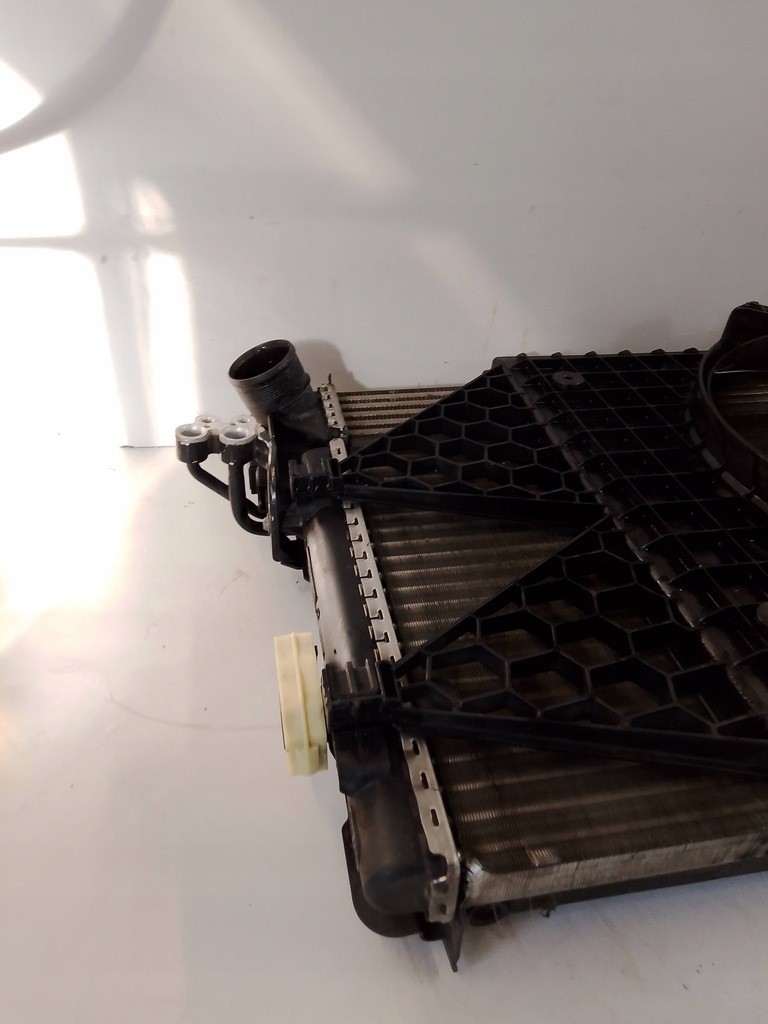 фото №7, Audi a1 8x комплект радиатор 6r0820411g 6r0121253