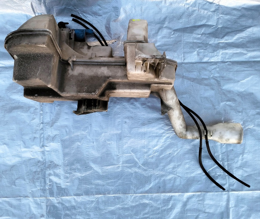 фото №9, Бачок омывателя ксенон помпа citroen c5 iii x7 9683486880