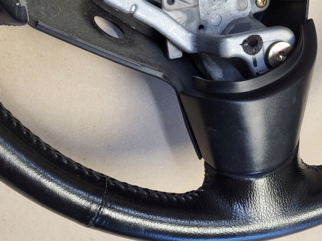 фото №3, Повітропровід багатофункціональний шкіряний mazda rx8 rx-8 оригінальний номер czarna шкіра