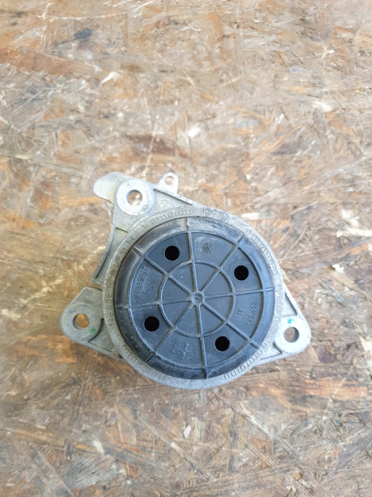 фото №4, Alfa romeo giulia подушка двигуна 505515120 rwd 2.0
