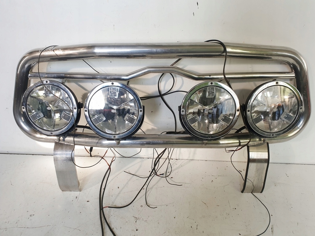 фото №13, Dodge ram iv 13r трубопровод кенгурятник противотуманные фары luminator led hella kpl