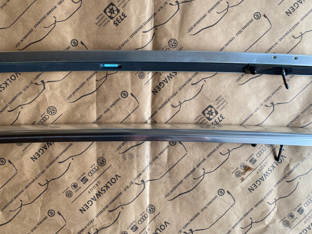 2× audi q3 83a рейлинги кровельные 83a860021b 83a860022b 83a 860 021 b 83a 860 022 Доставка