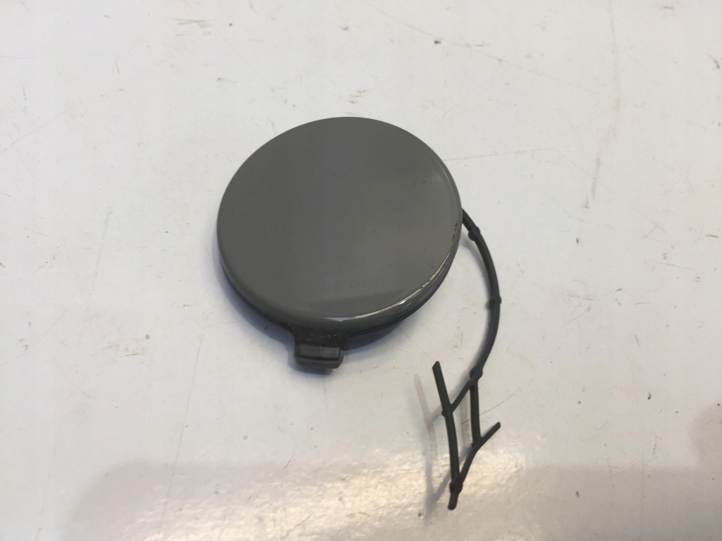 фото №1, Skoda scala 2019 заглушка бампера фаркоп перед lf7a