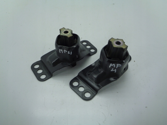 фото №1, Mercedes actros mp4 подушка коробка акумуляторів 9604320185