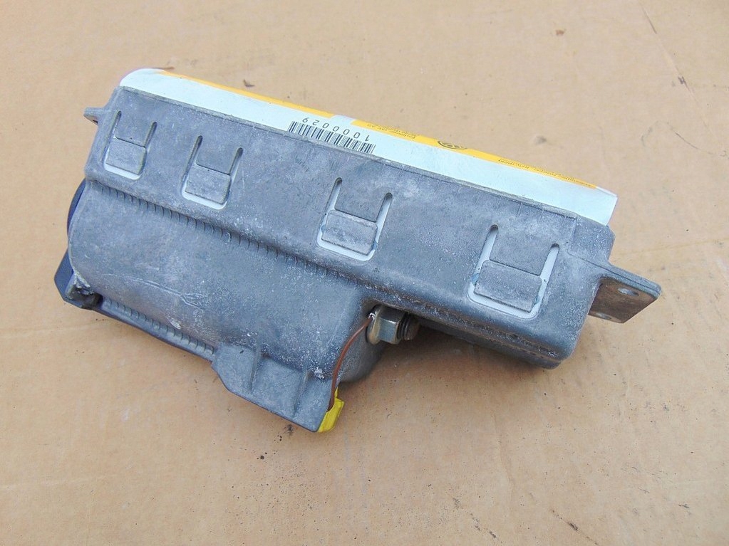 фото №6, Vw touran 1.9tdi 04r подушка безпеки пасажира подушка