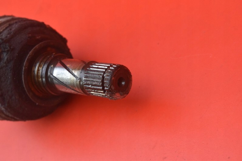 фото №8, Приводной вал левая задняя автоматическая коробка передач p9207804 volvo xc70 1 i 2.4 t 193 km 96-00