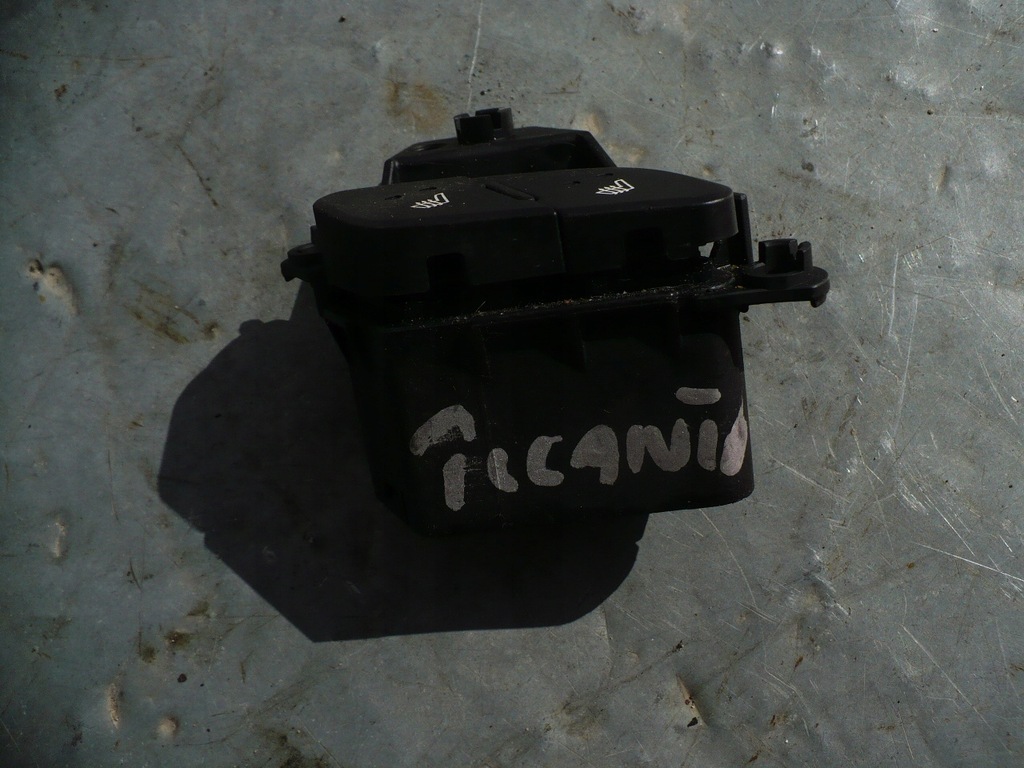 фото №1, Kia picanto ii кнопка переключатель подогрев сидений