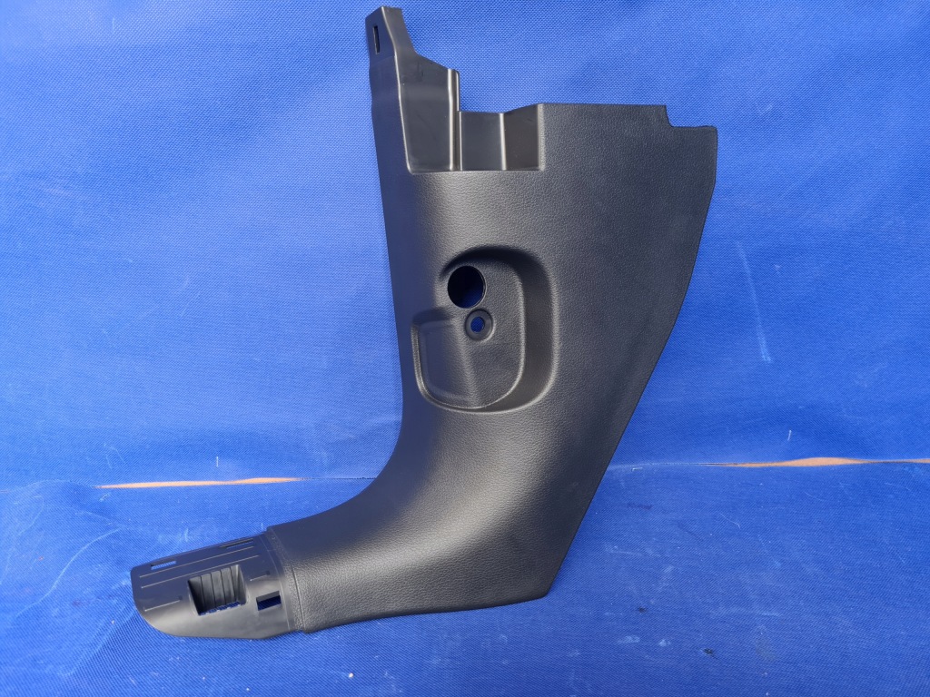 Купити Audi e-tron 55 накладка поріг ліва стійка a 4kl867271