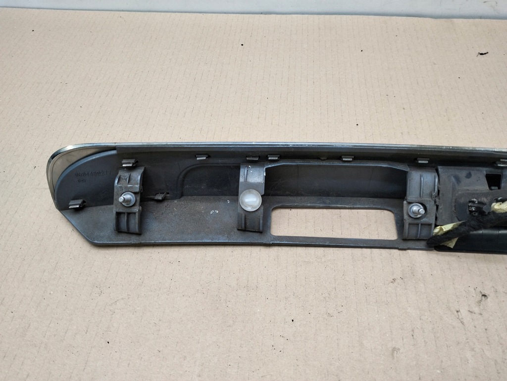 фото №10, Накладка хром ручка кришки задня citroen c3 picasso колір kthc 2008-2012