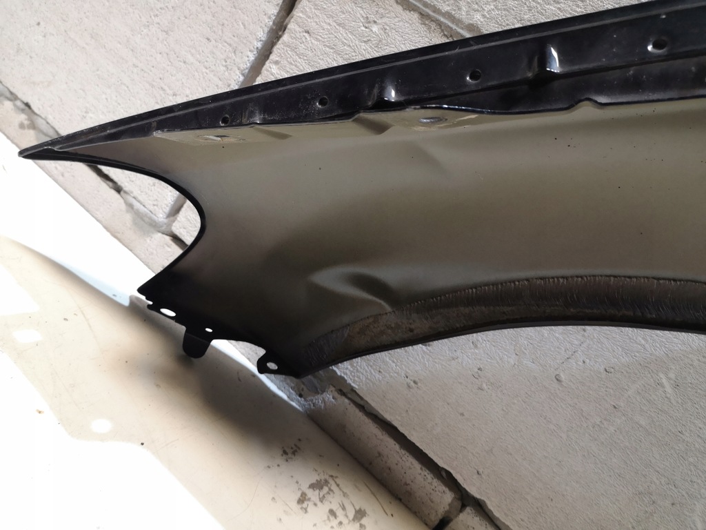 фото №6, Крыло правый перед mercedes w205 a2058810201