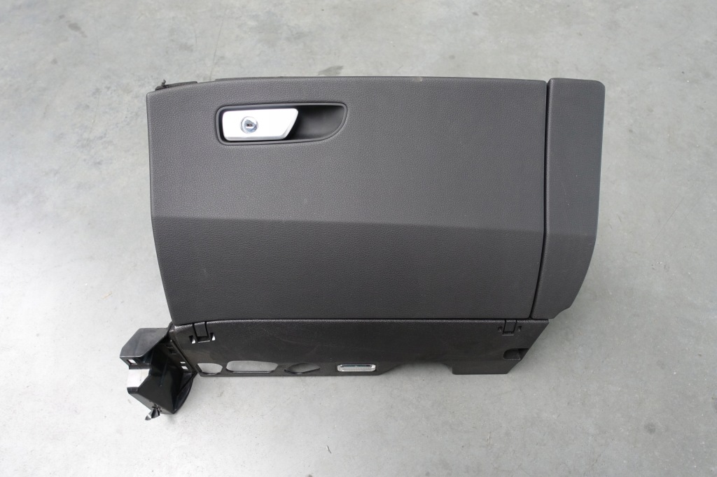 фото №1, Audi q7 sq7 4m бардачок пасажира