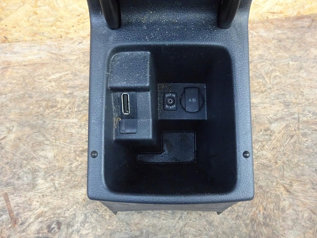 фото №7, Vw sharan seat alhambra 7n подлокотник туннель средний корпус 7n0862533