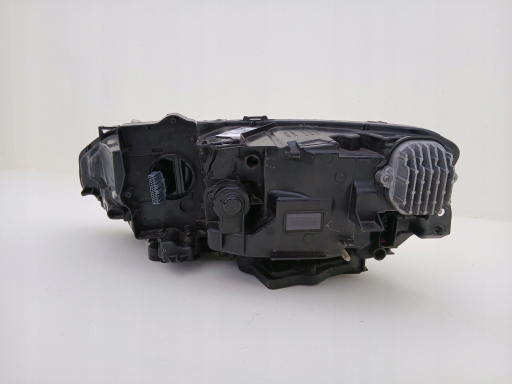Volvo s90 v90 2 2 2017- фара full led передняя правая правый  передок  31446501 Киев