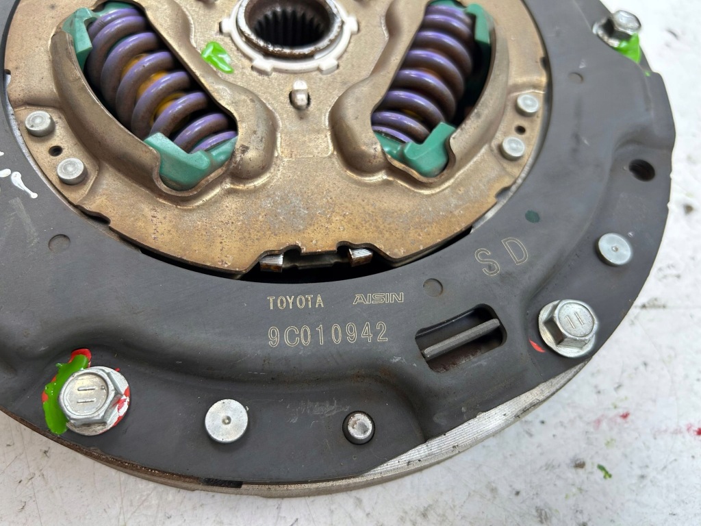 2019 toyota c-hr 1 комплект зчеплення 9c010942 в Україні