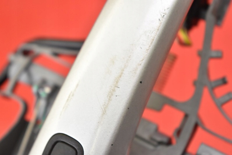 фото №12, Ручка права перед передня срібляста volvo xc60 1 i 08-17