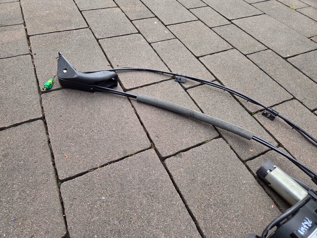 фото №9, Peugeot 1007 механизм открывания дверь правый 9680250280 05-2009