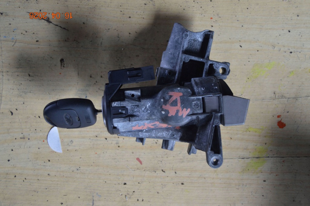 Купити Замок запалювання ключ ford fiesta v ce0682