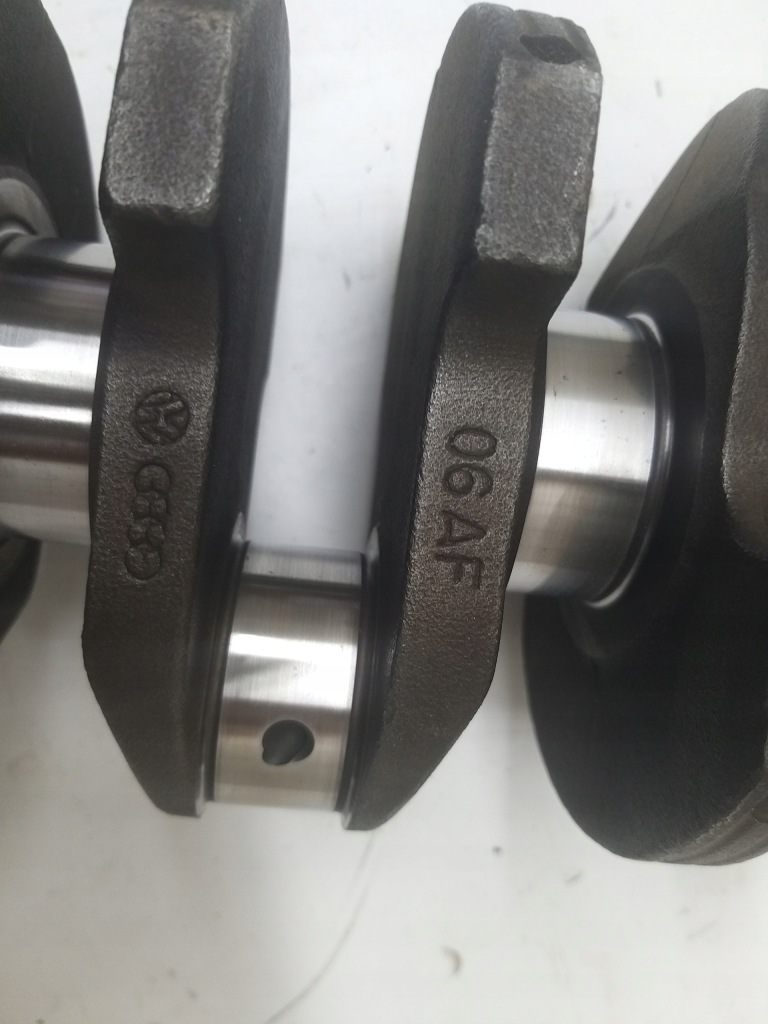 Wał коленчатый 2.0 fsi 150km 06af a4 b6 b7 passat touran golf awa bvy axw alt Цена