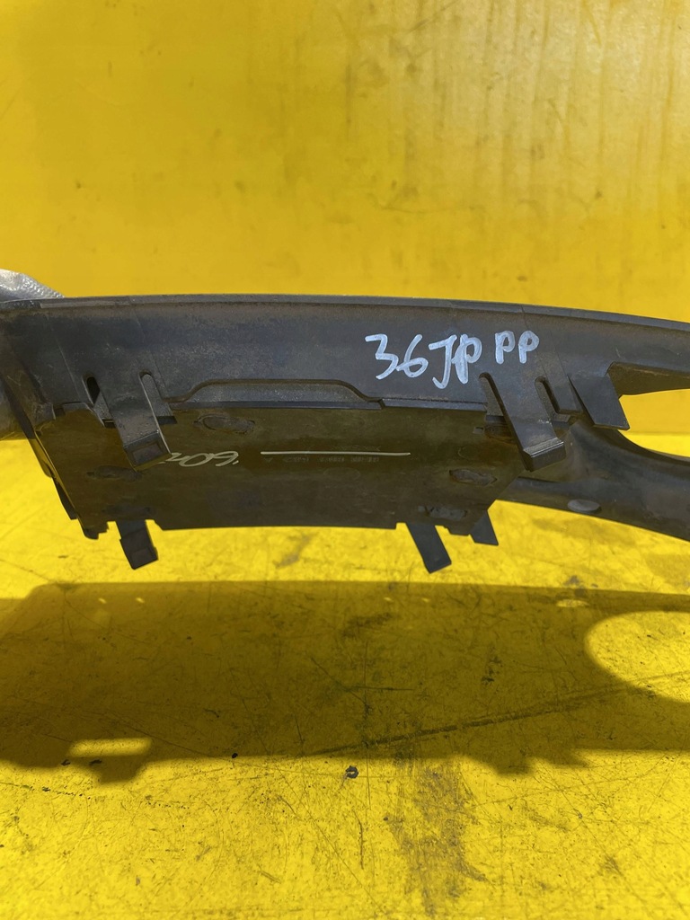 фото №7, Audi a4 s4 b6 8e 8h 2003 решітка бампера правий перед