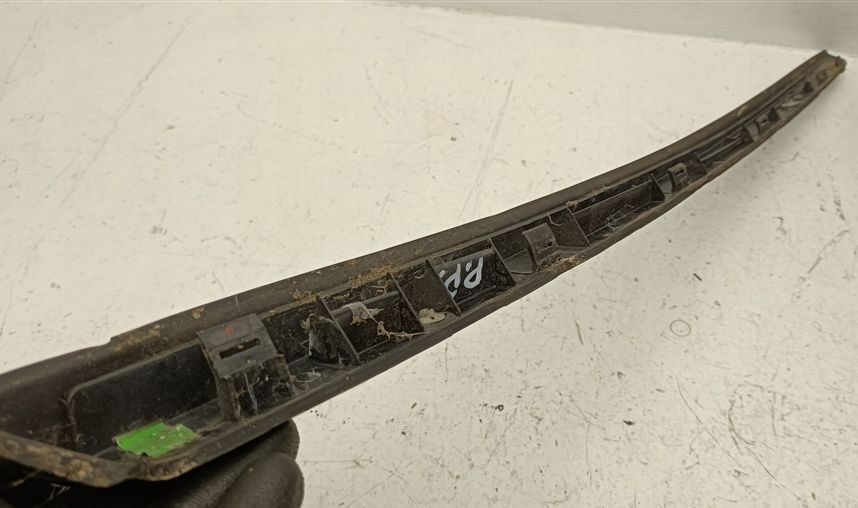 фото №9, Молдинг стекло лобовое правая citroen c5 iii kod eypc 9659145880