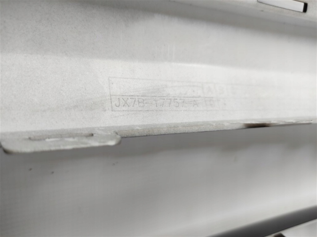 Ford оригінальний номер jx7b17757a бампер передній Недорого