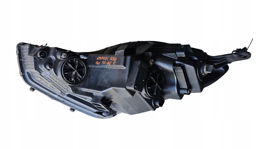 фото №10, Лампа правая перед hyundai ix20 92102-1kxxx