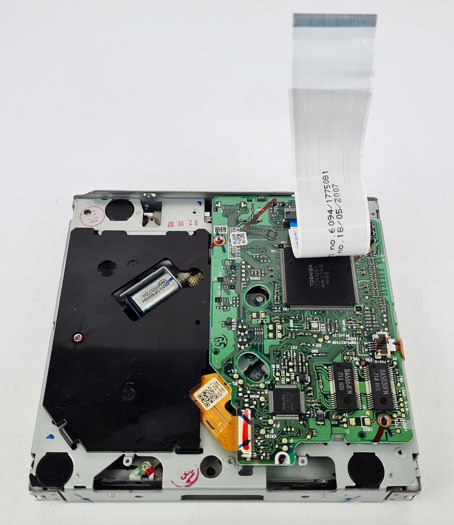 фото №1, Mercedes w251 r-klasa привід dvd радіо навігації