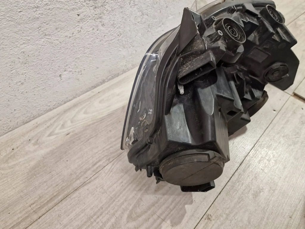 фото №8, Peugeot rifter лампа фара h7 с led правый europa 90146218