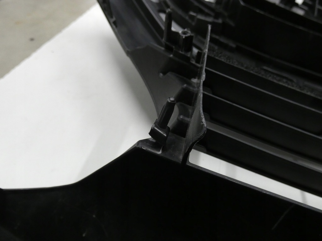 фото №14, Решётка радиатора, решётка радиатора toyota prius plus + plug-in