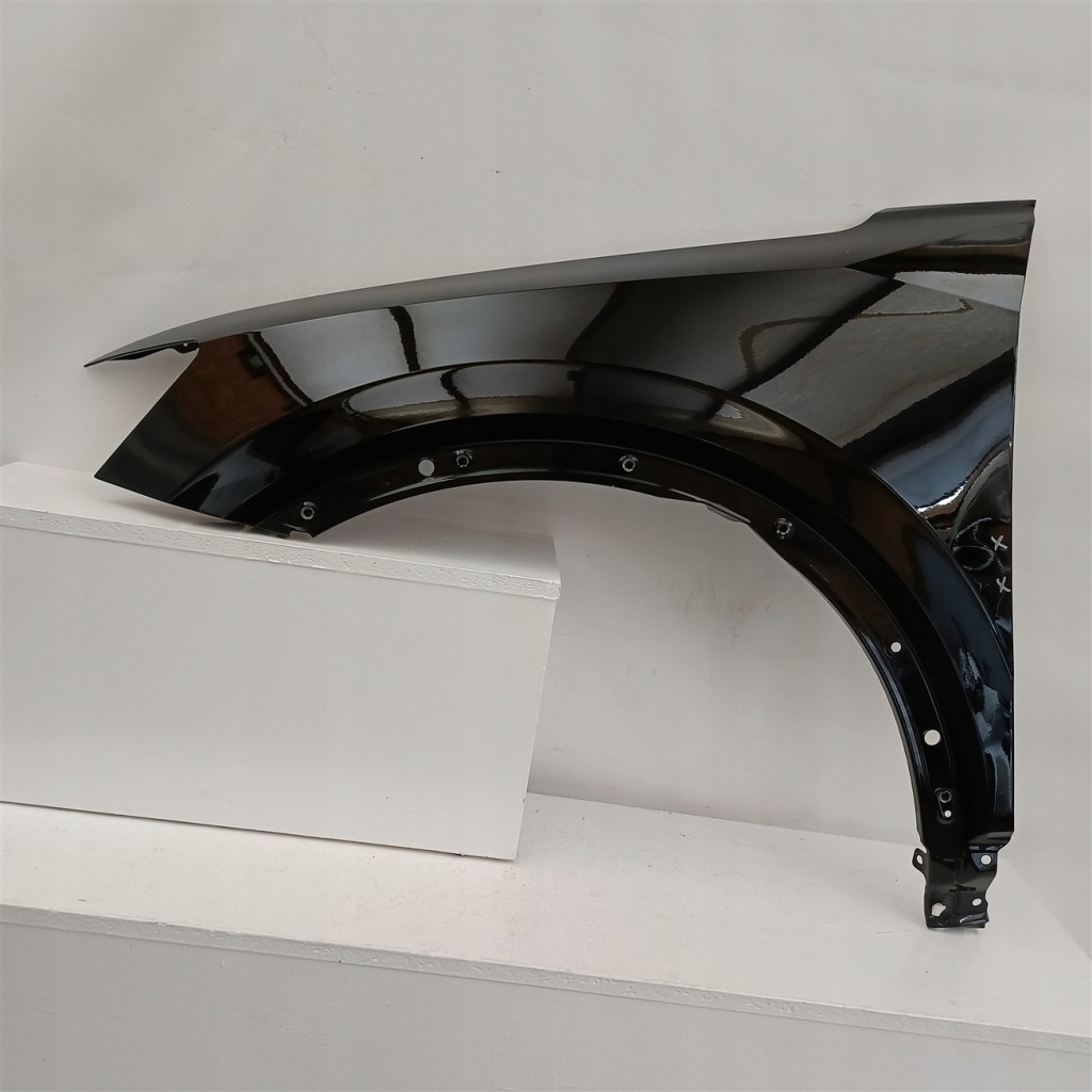 Купити Крило ліве перед audi q2 81a po 2017