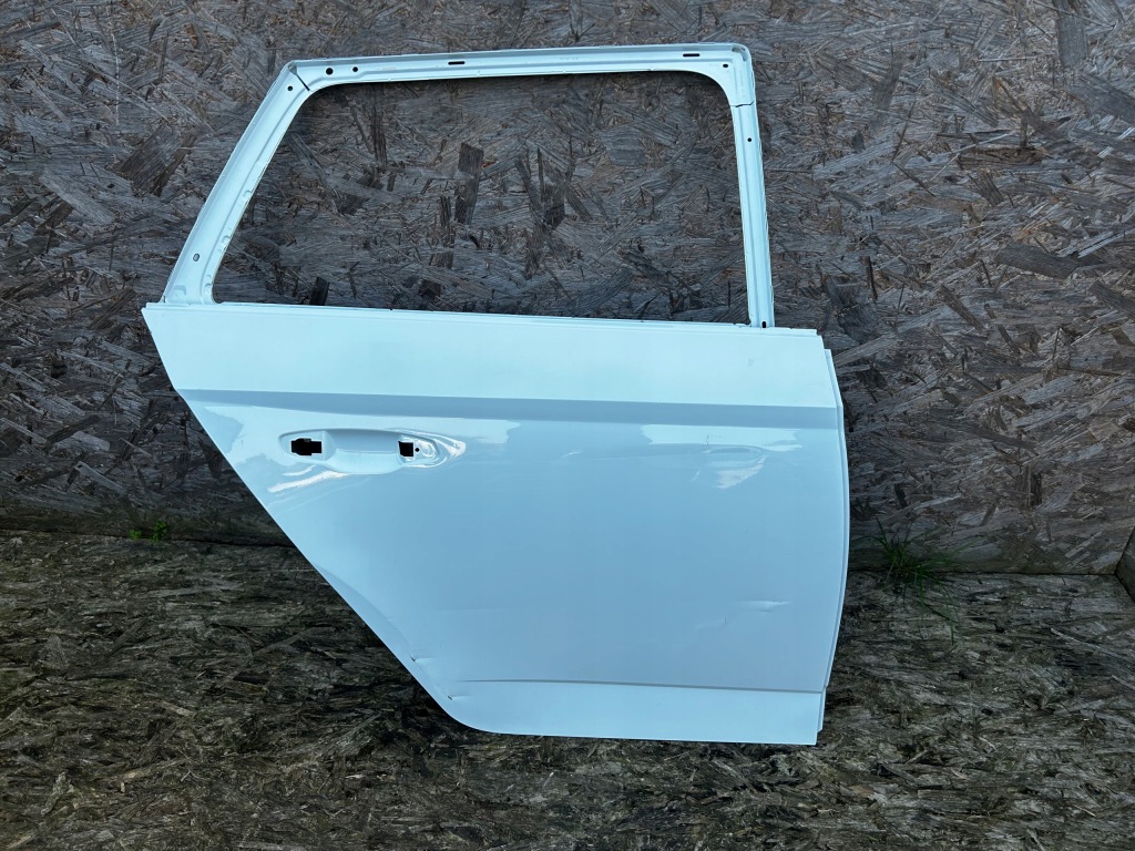 фото №1, Skoda fabia iii kombi дверь правое задняя задние