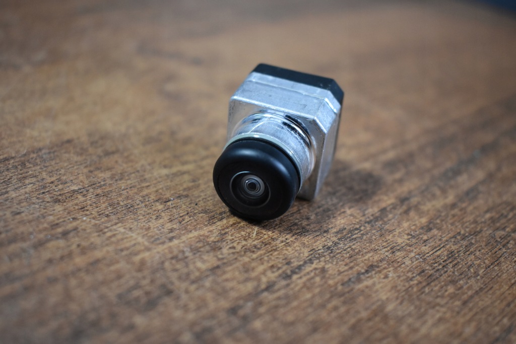 фото №1, Idealna камера заднього виду задня mercedes 1