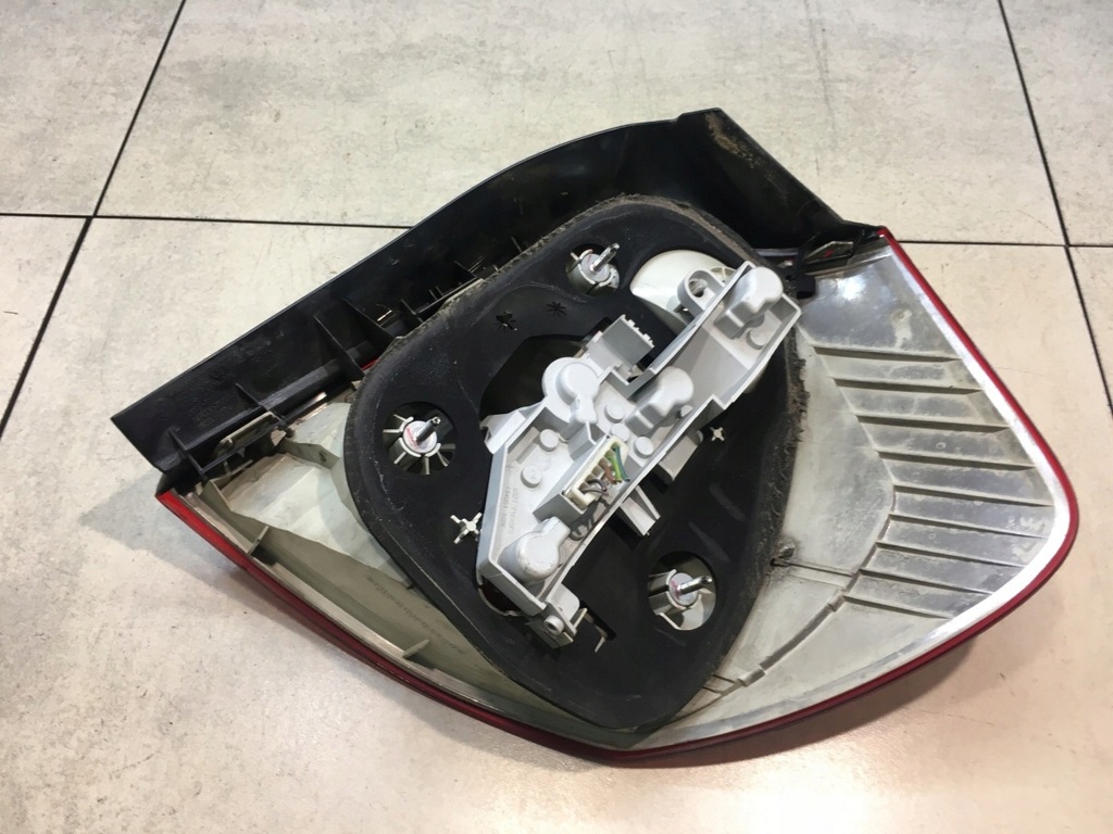 фото №6, Лампа левый задняя bmw 1 e87 118 d