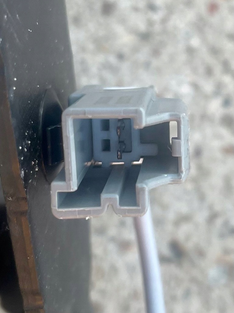 фото №9, Volvo xc60 ii xc90 задня кліпса поперечина кліпси ременів безпеки лівий задня