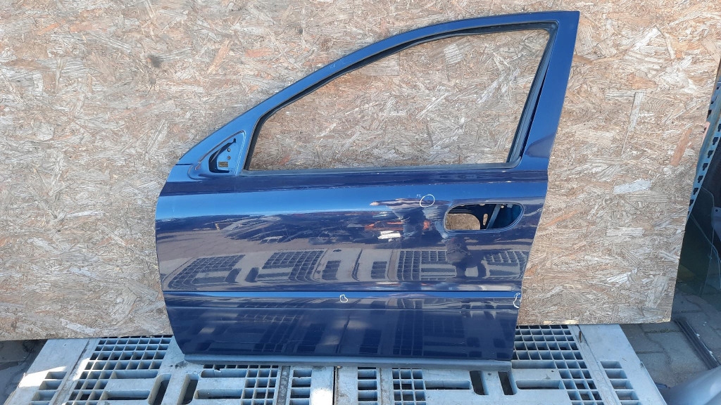 фото №1, Двері лівий перед volvo s60 06r