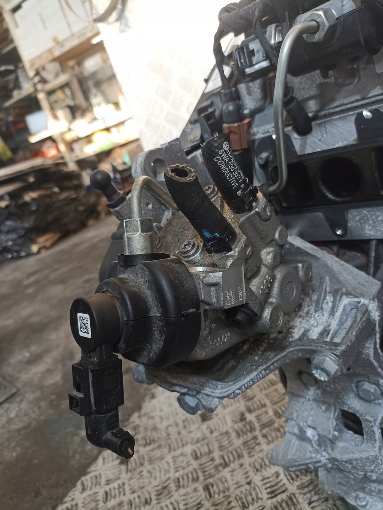 фото №11, Ford tourneo connect mk3 двигатель 2.0 tdci dtr насос форсунки