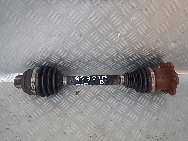 Купити Audi q5 3.0 tdi рестайлінг  привідний вал передня перед