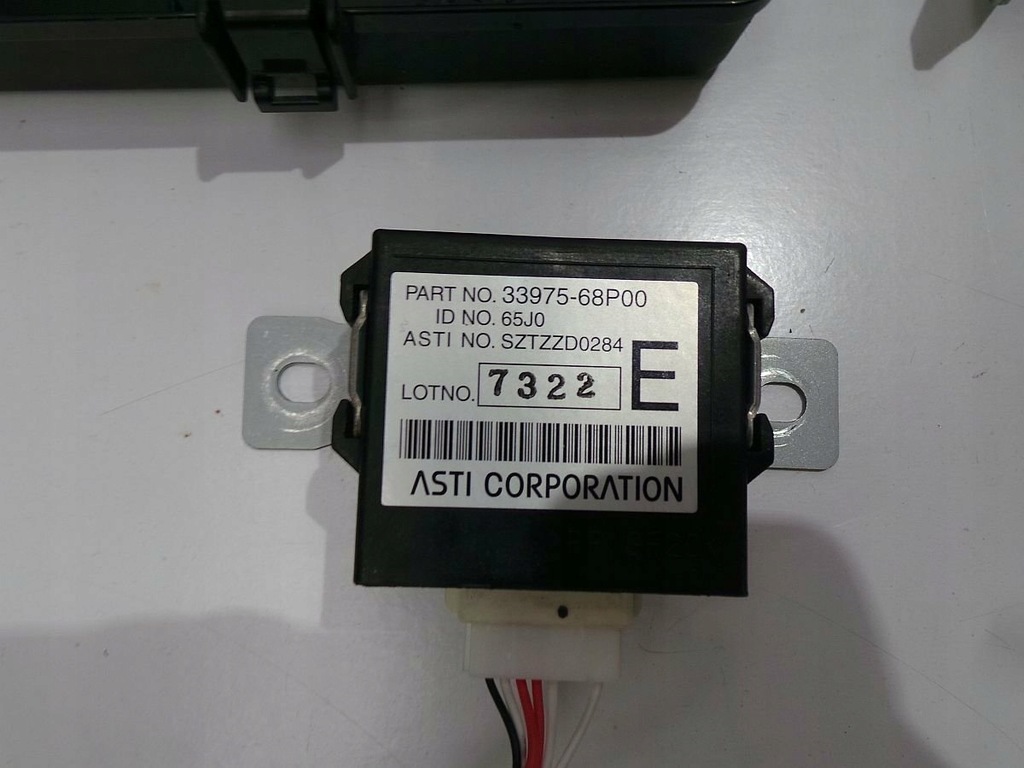 фото №6, Suzuki swift mk8 2018 1.0 k10c бортовий комп'ютер двигуна