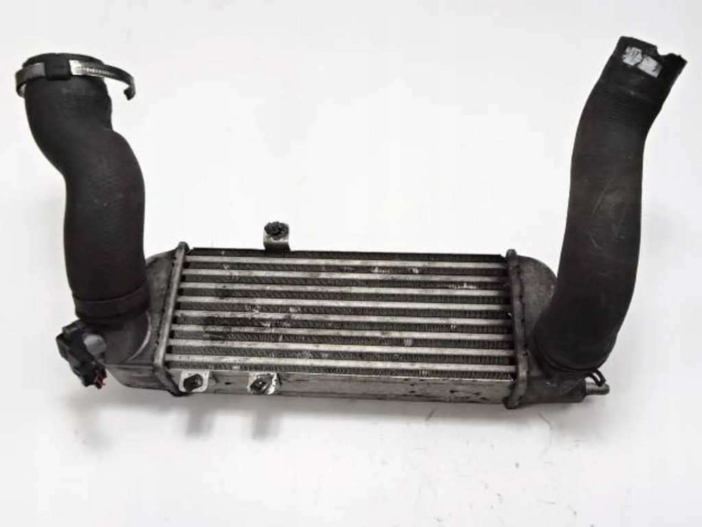 фото №1, Интеркулер hyundai i30 i 1.6 crdi