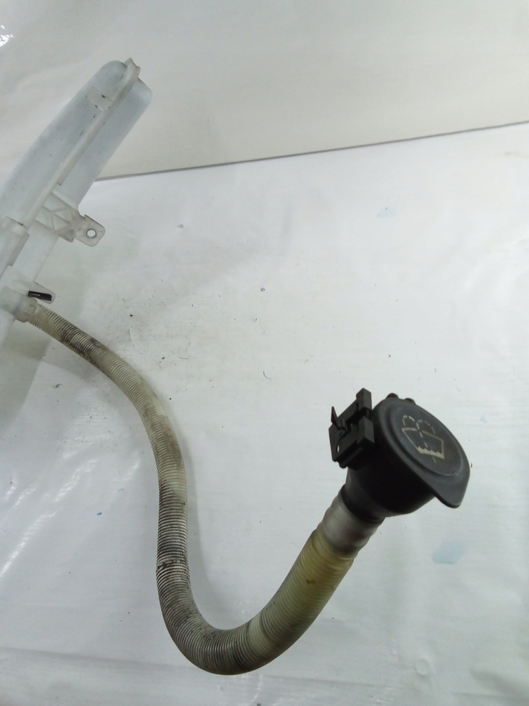 фото №4, H528 бачок омывателя bmw e92 61677157146